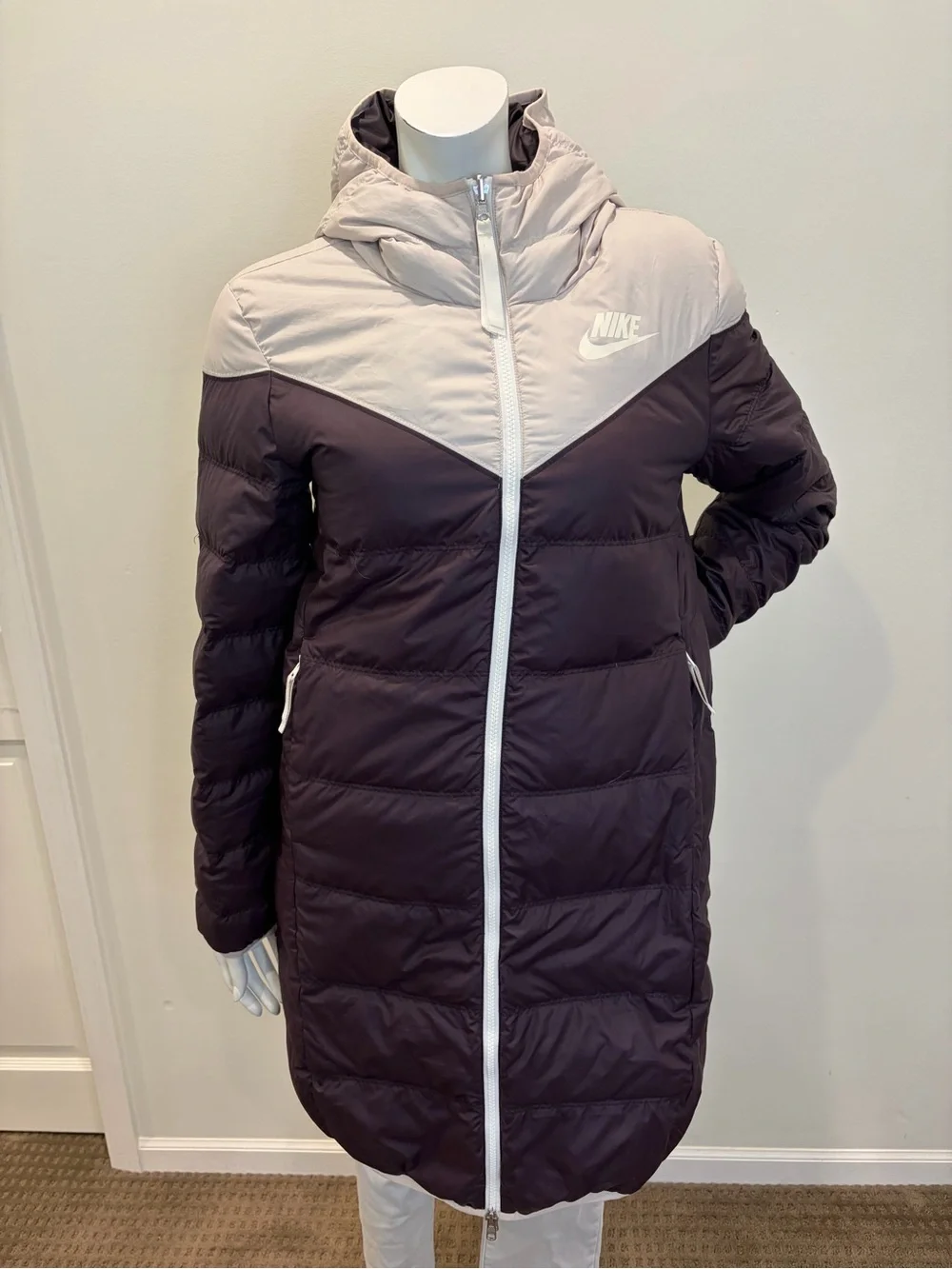 NIKE Sportswear Windrunner Reversible Down Fill Long Puffer Coat Jacket